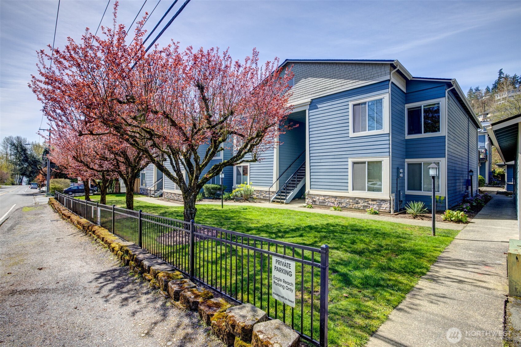 11901 93rd Avenue NE #B-108, Kirkland, WA 98034