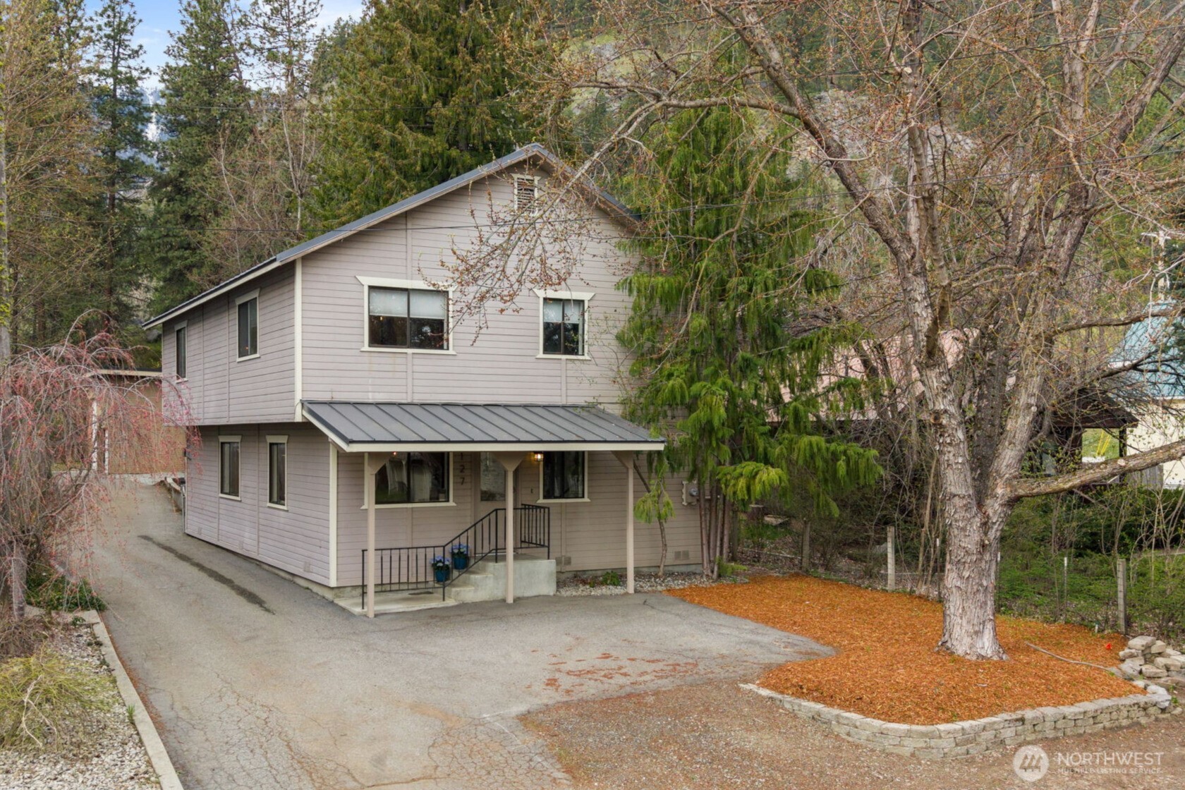 127 Mill Street , Leavenworth, WA 98826