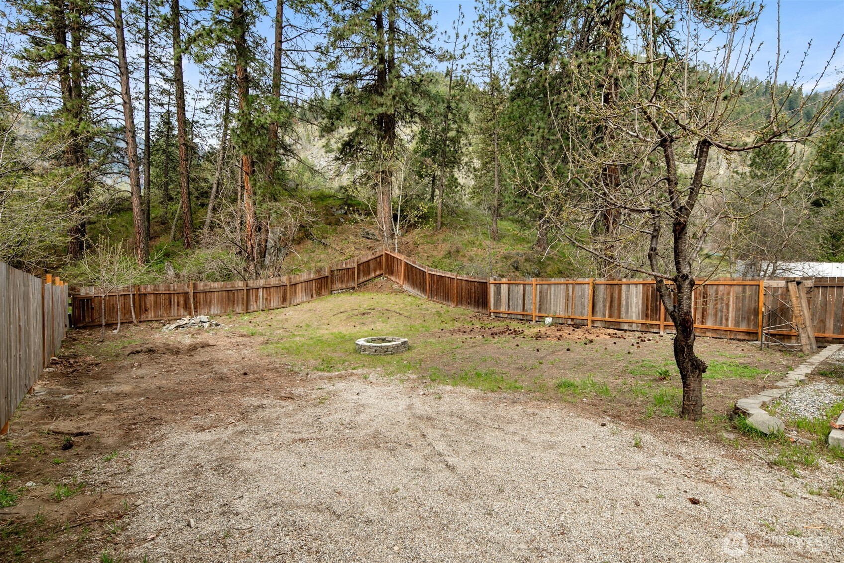 127 Mill Street , Leavenworth, WA 98826