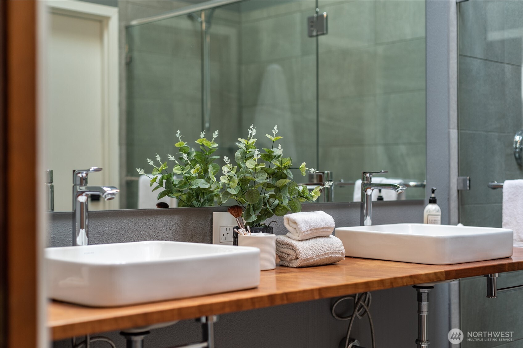 190 Bluffs Drive #1, Port Townsend, WA 98368