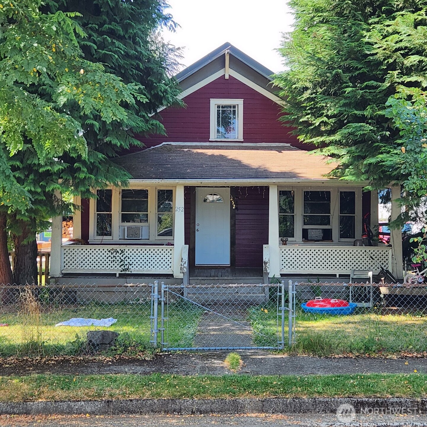 252 4th Street , Morton, WA 98356