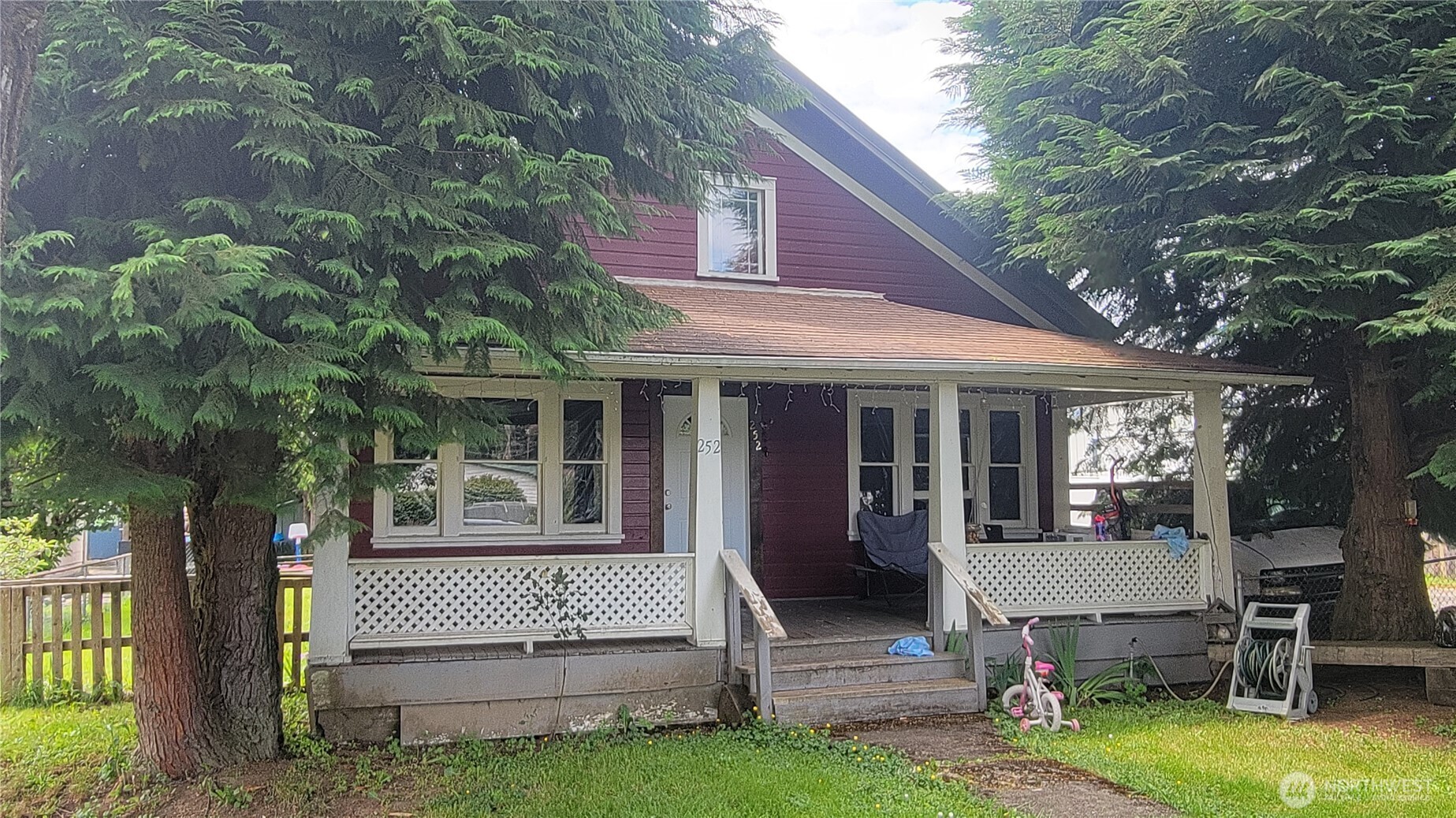 252 4th Street , Morton, WA 98356