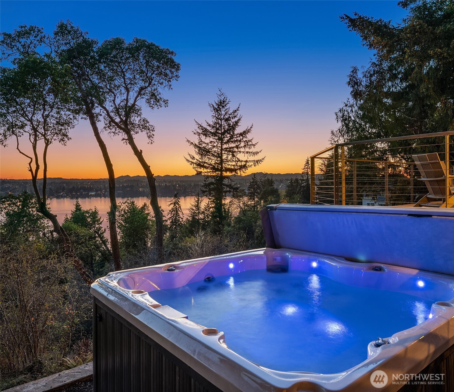 7515 SE 76th Street , Mercer Island, WA 98040