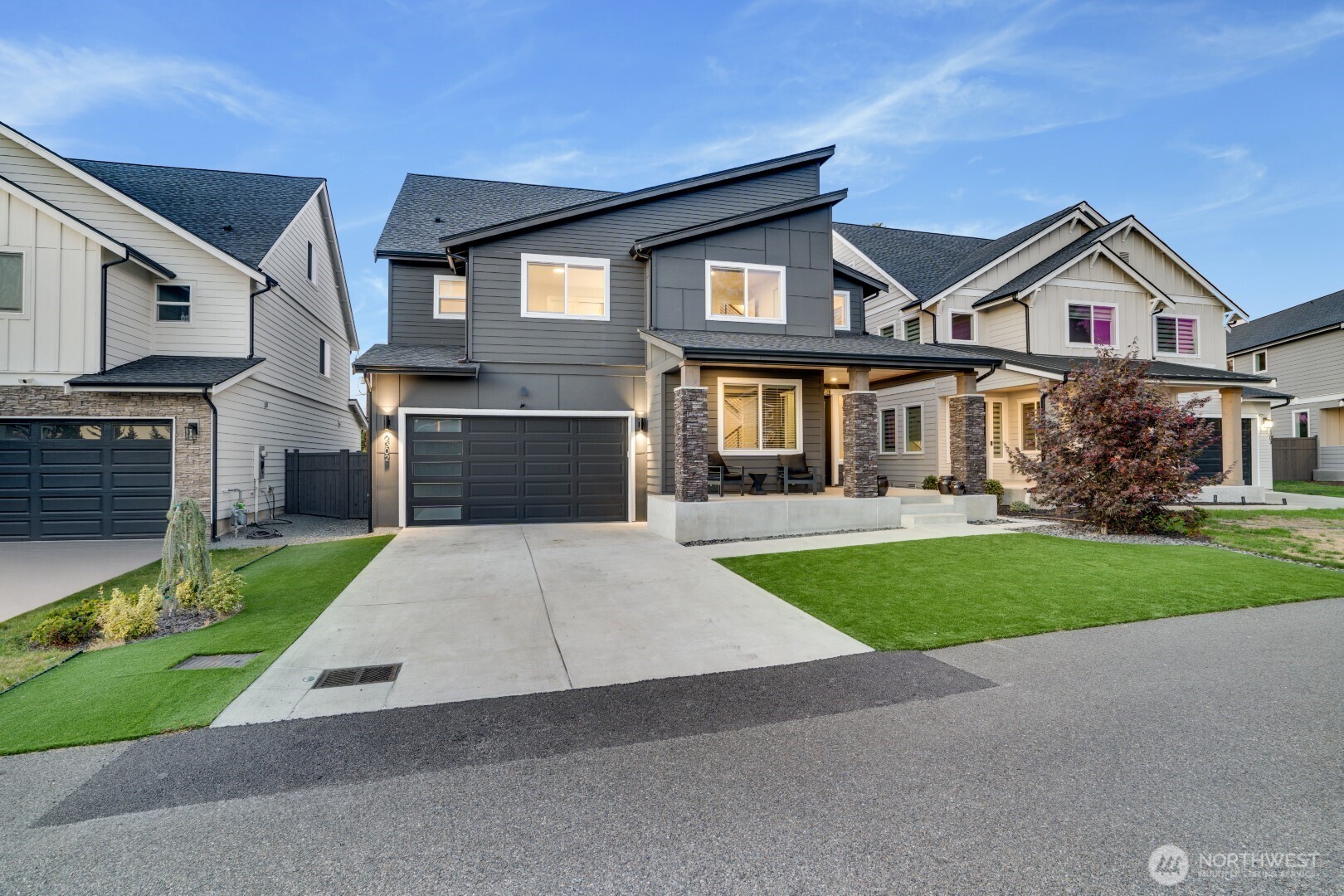 2302 29th Street Pl SE, Puyallup, WA 98374