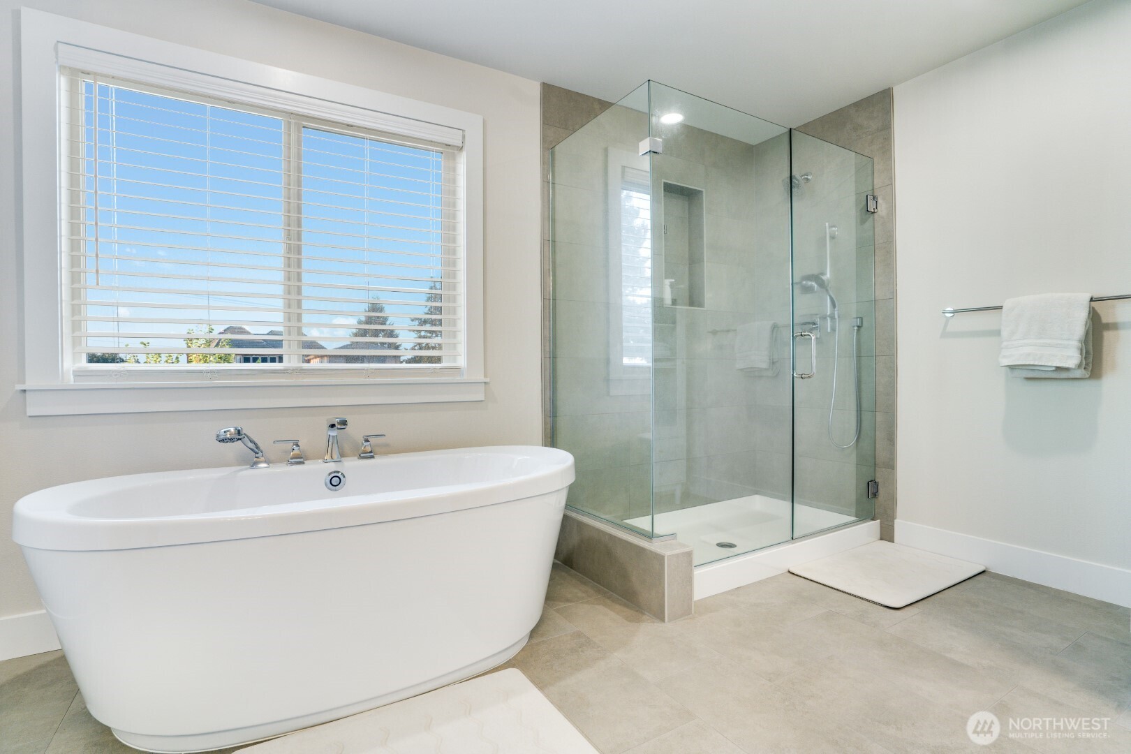 2302 29th Street Pl SE, Puyallup, WA 98374