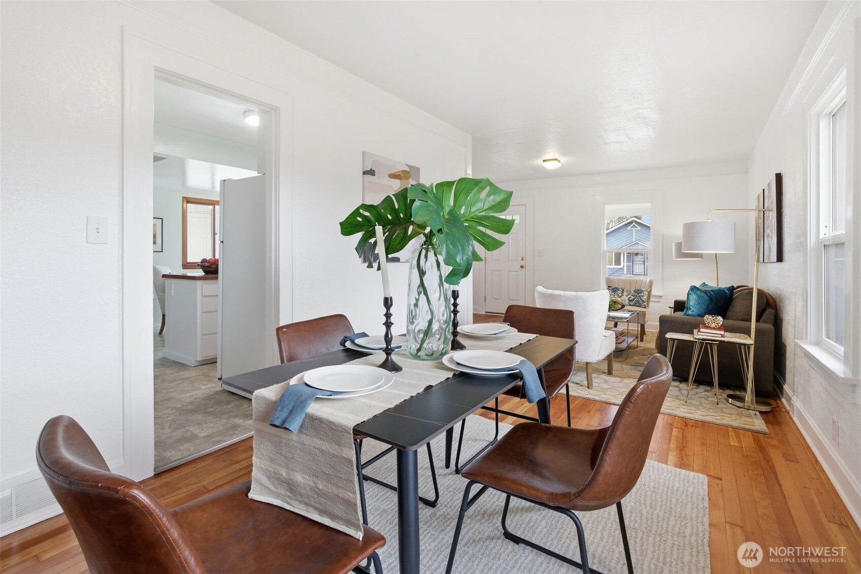 9643 56th Avenue S, Seattle, WA 98118