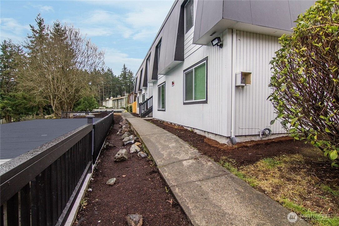 5034 S 58th Street #B, Tacoma, WA 98409