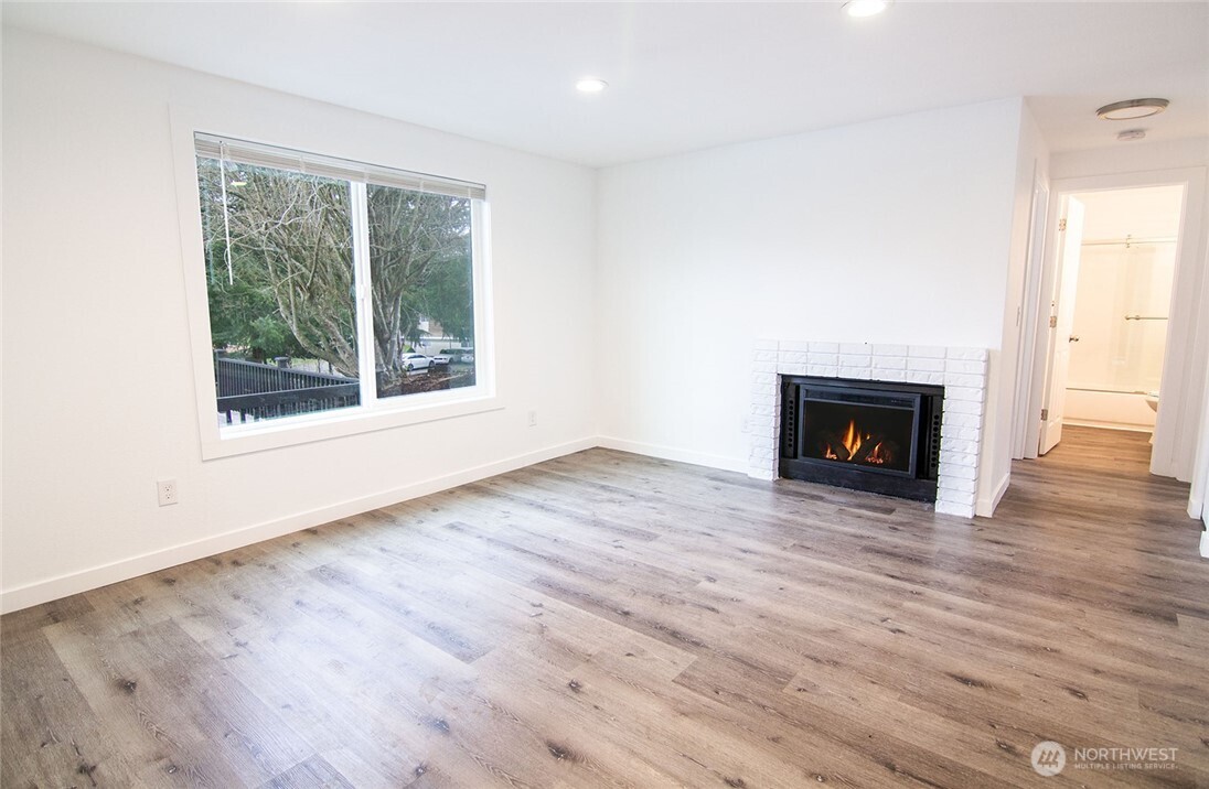 5034 S 58th Street #B, Tacoma, WA 98409