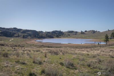 223 Cameron Lake Loop #T, Okanogan, WA 98840 - Photo 4