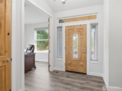 38512 Mountain Highway E, Eatonville, WA 98328 - Photo 4
