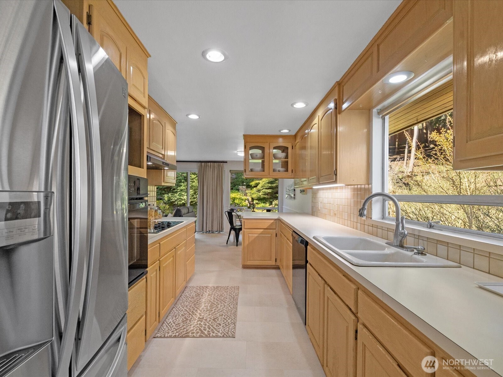 19201 51st Avenue NE, Lake Forest Park, WA 98155