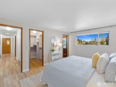 19201 51st Avenue NE, Lake Forest Park, WA 98155 - Photo 17