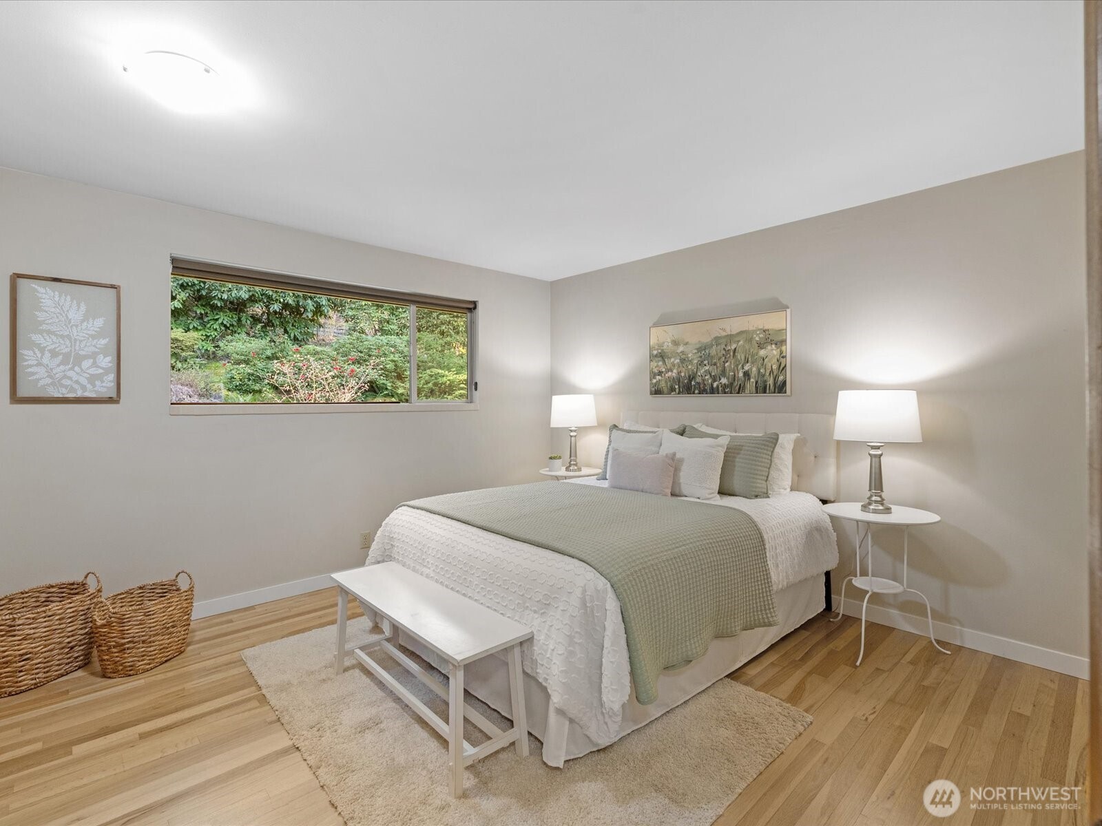 19201 51st Avenue NE, Lake Forest Park, WA 98155