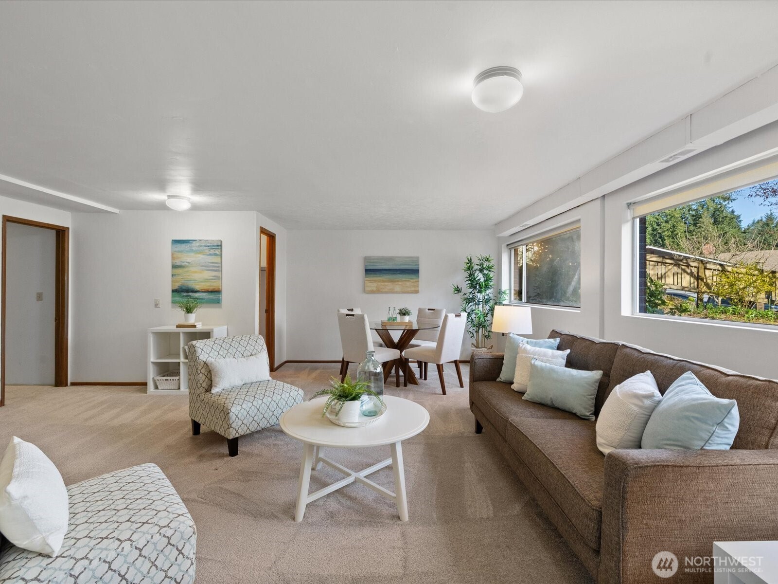 19201 51st Avenue NE, Lake Forest Park, WA 98155