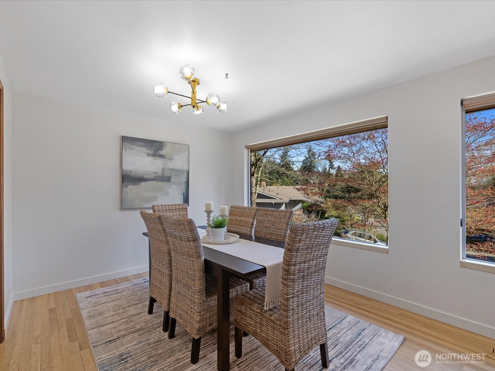 19201 51st Avenue NE, Lake Forest Park, WA 98155