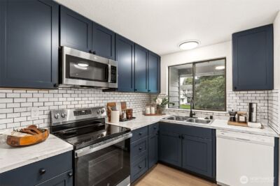 16501 30th Drive SE, Bothell, WA 98012 - Photo 6