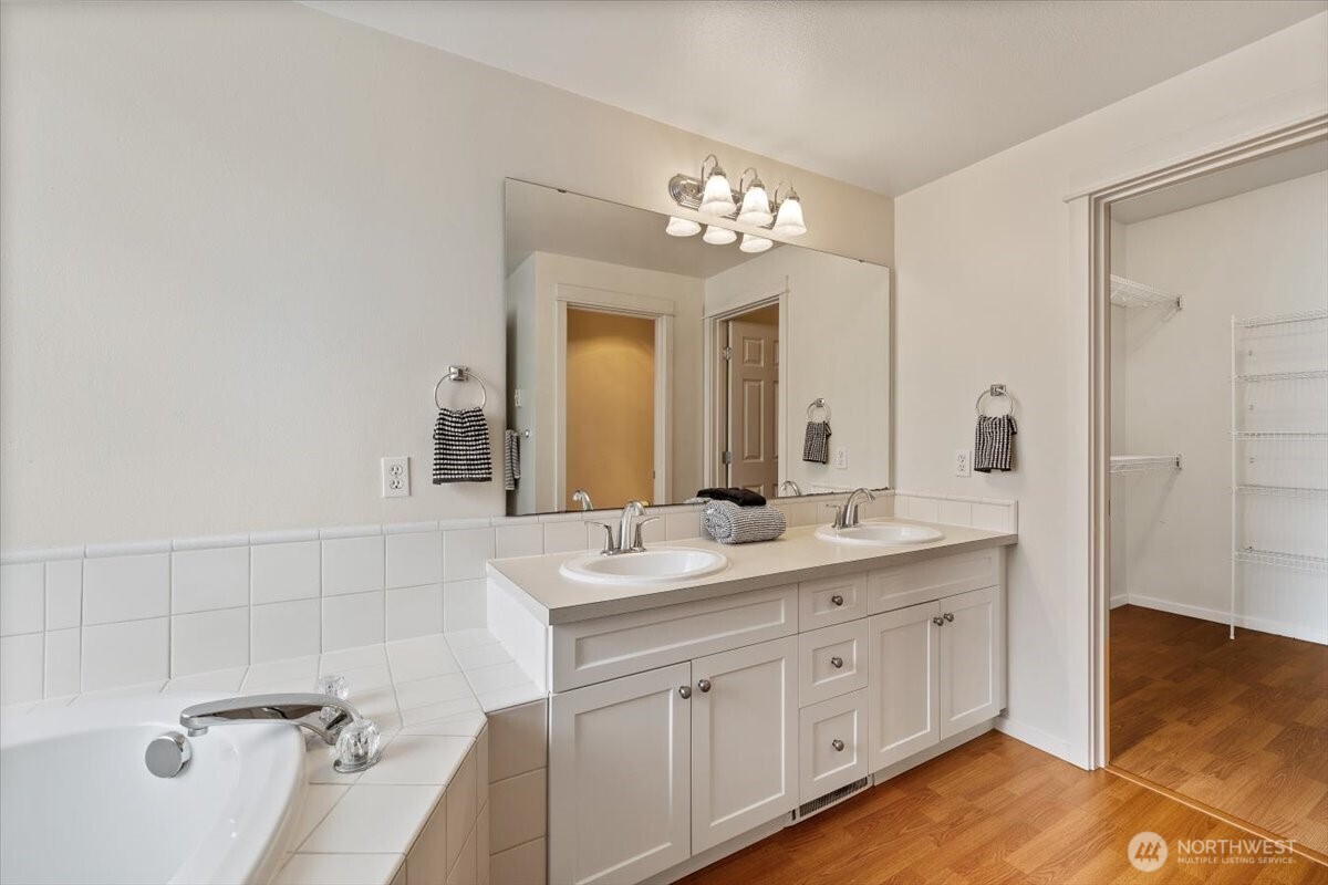 15026 40th Avenue W #11103, Lynnwood, WA 98087