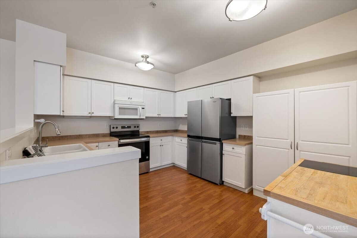 15026 40th Avenue W #11103, Lynnwood, WA 98087
