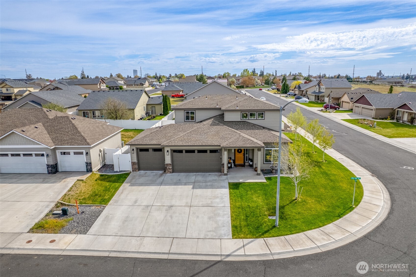606 8th Avenue NE, Ephrata, WA 98823