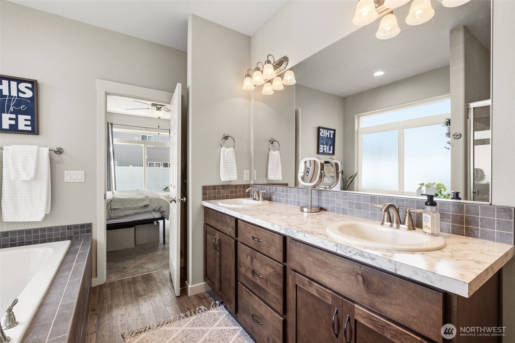 606 8th Avenue NE, Ephrata, WA 98823