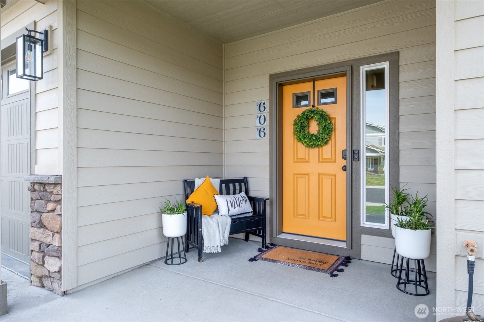 606 8th Avenue NE, Ephrata, WA 98823