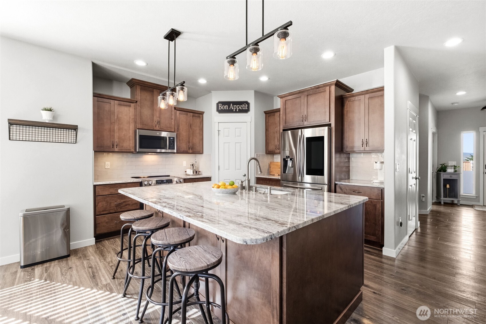 606 8th Avenue NE, Ephrata, WA 98823
