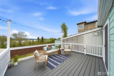 1425 Jones Avenue NE, Renton, WA 98056 - Photo 4