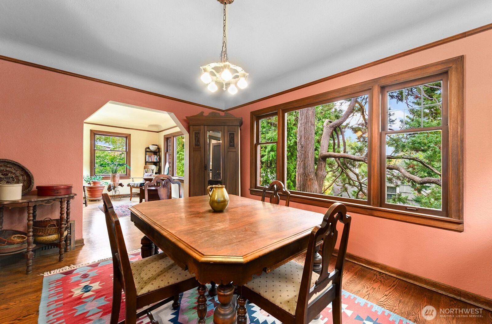1226 25th Avenue E, Seattle, WA 98112