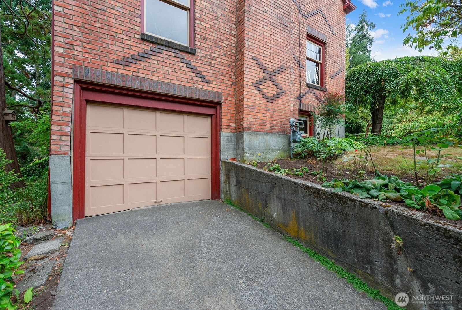 1226 25th Avenue E, Seattle, WA 98112