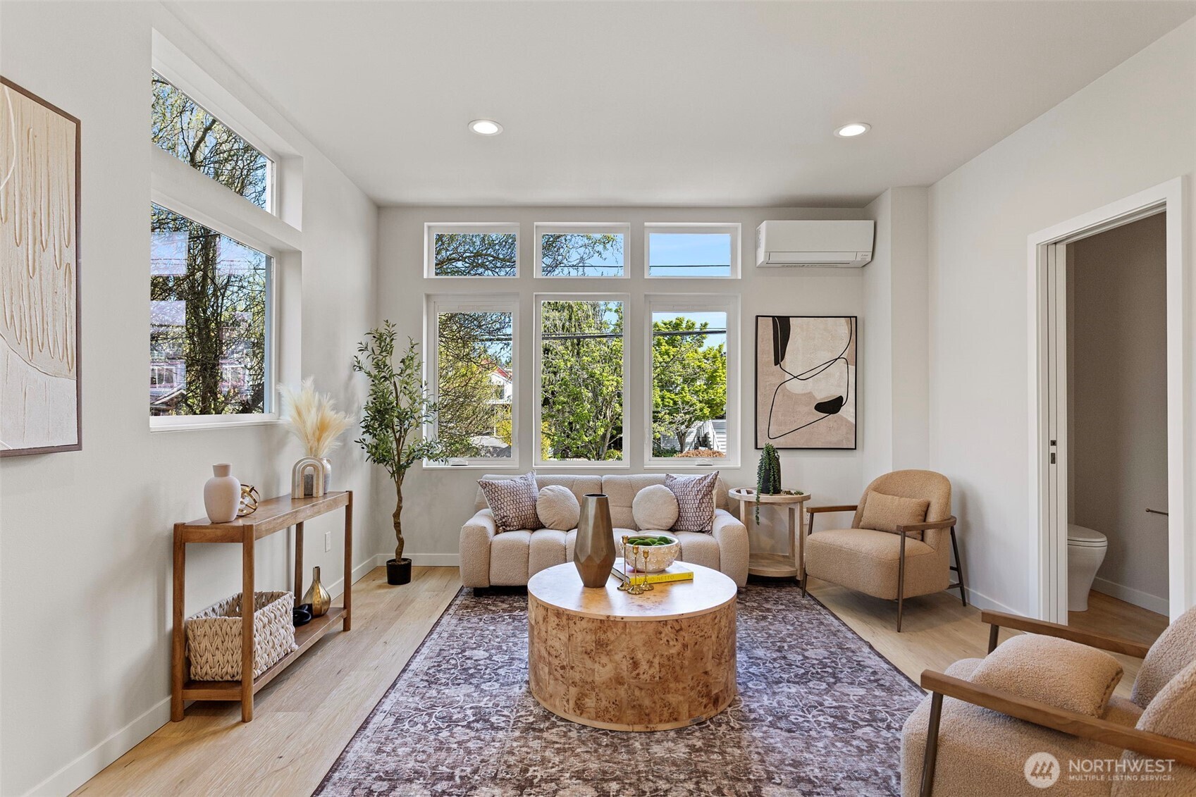 1127 NW 58th Street #B, Seattle, WA 98107