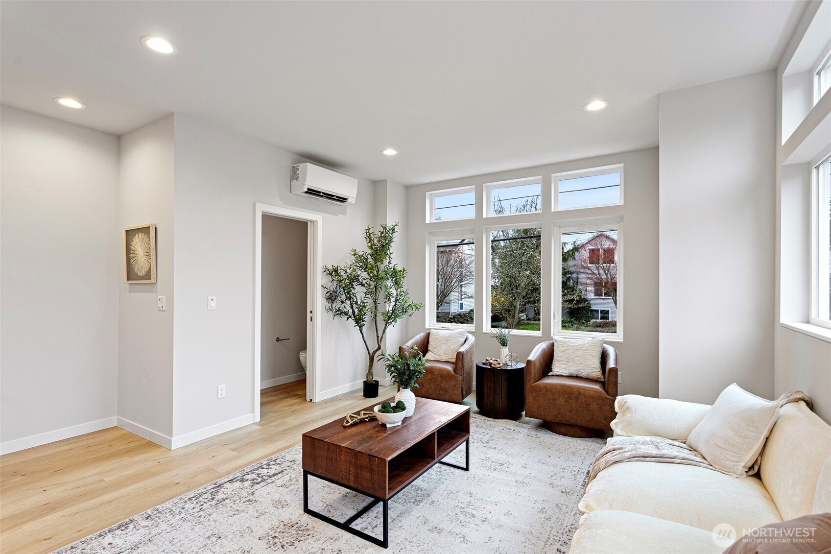 1127 NW 58th Street #B, Seattle, WA 98107