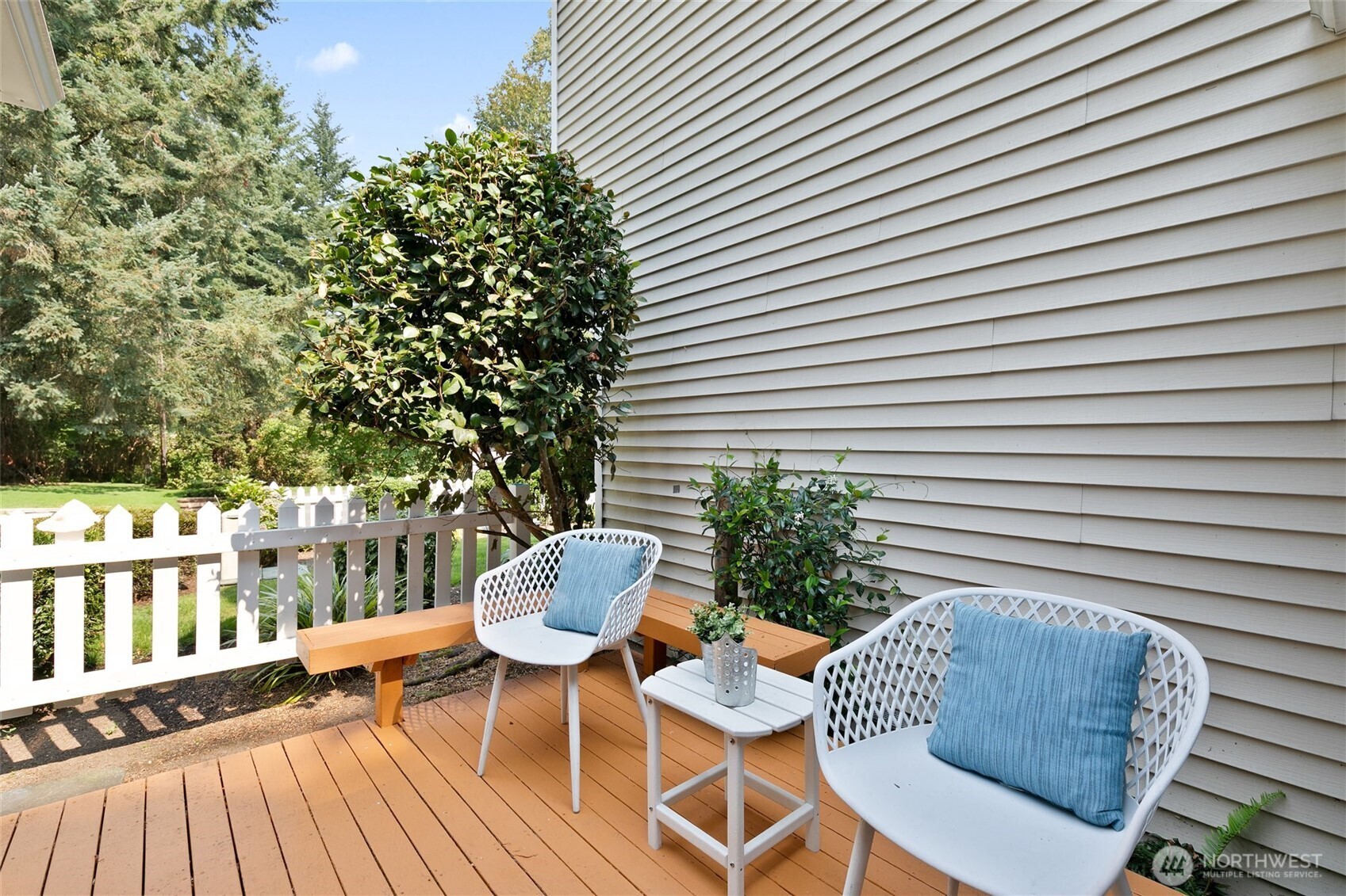 10025 NE 129th Place , Kirkland, WA 98034