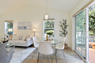10025 NE 129th Place , Kirkland, WA 98034 - Photo 7