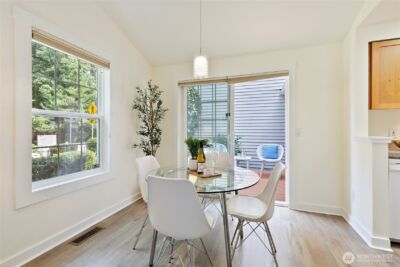 10025 NE 129th Place , Kirkland, WA 98034 - Photo 8