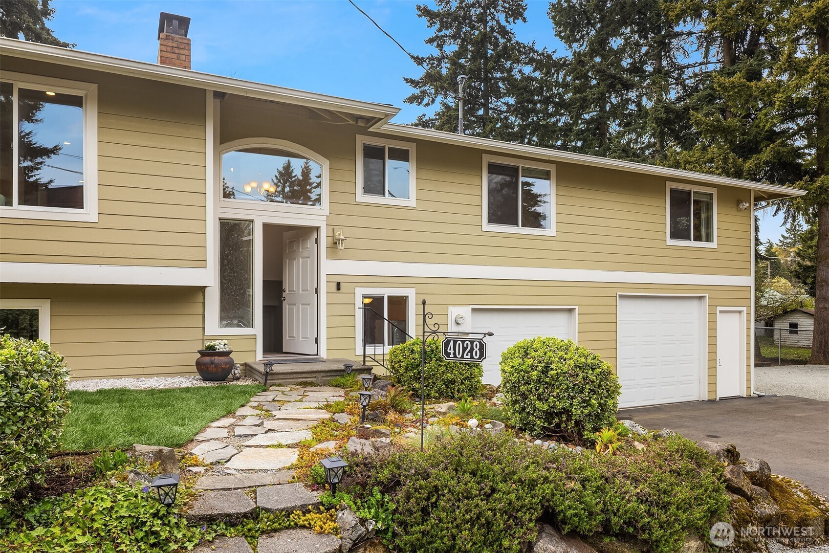 4028 S 175th Street , SeaTac, WA 98188