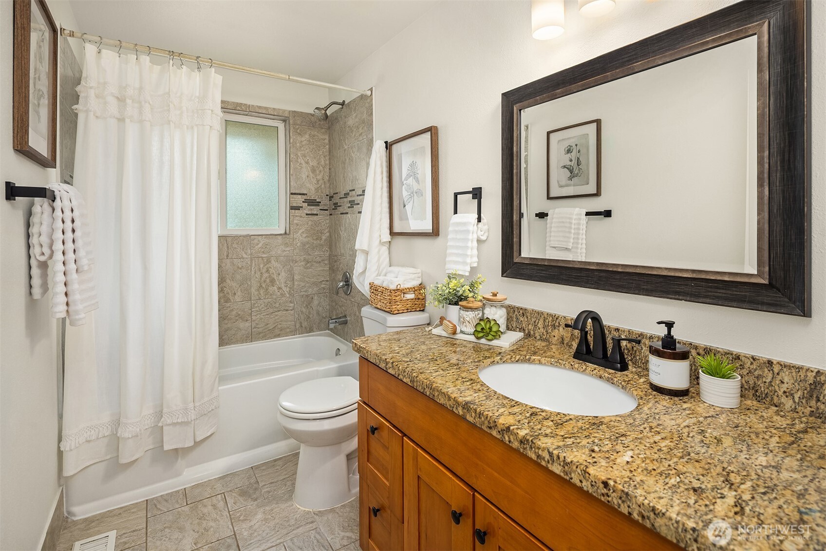 4028 S 175th Street , SeaTac, WA 98188