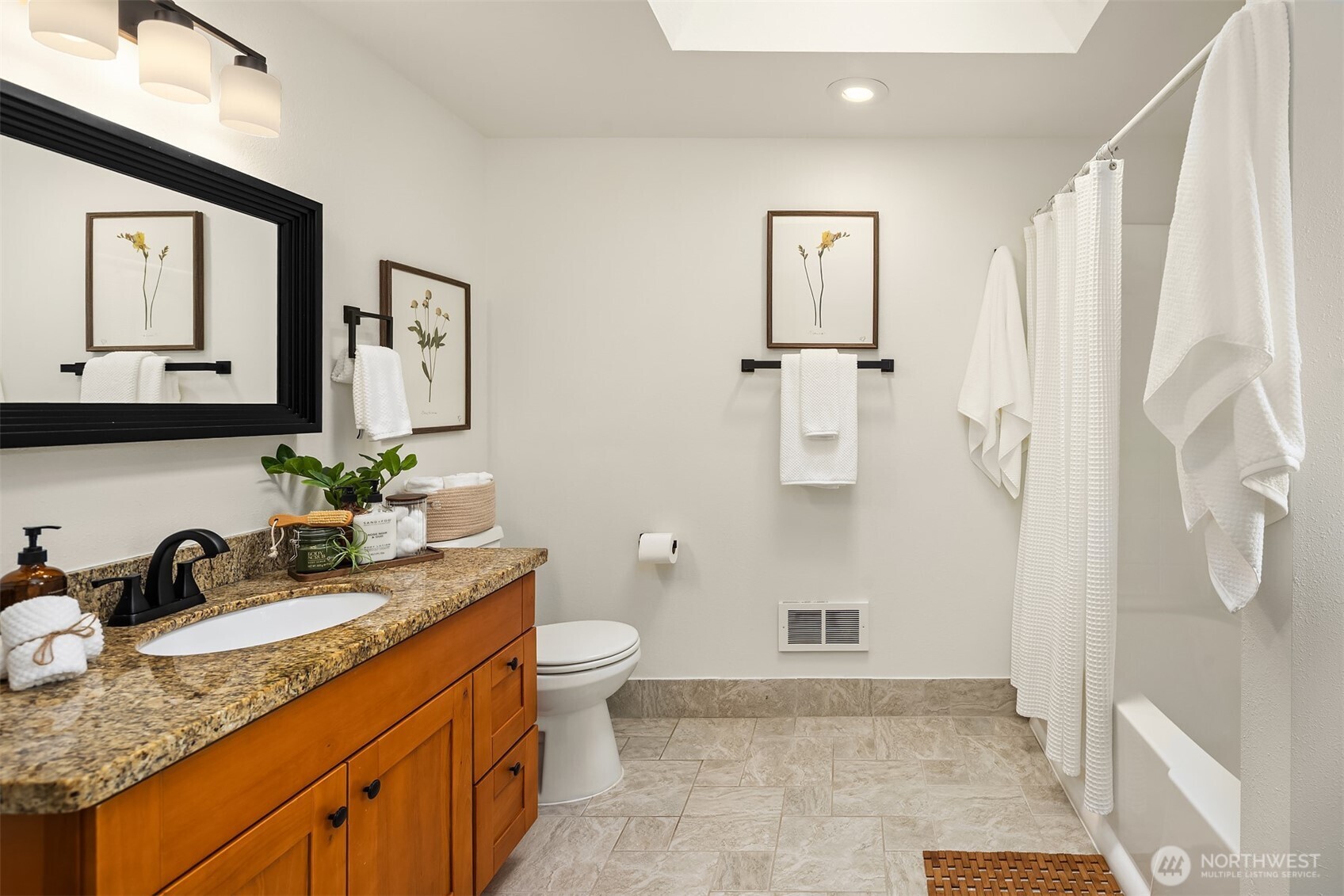4028 S 175th Street , SeaTac, WA 98188