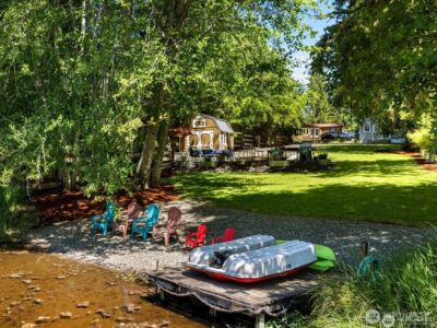 170 E Pickering Drive , Shelton, WA 98584