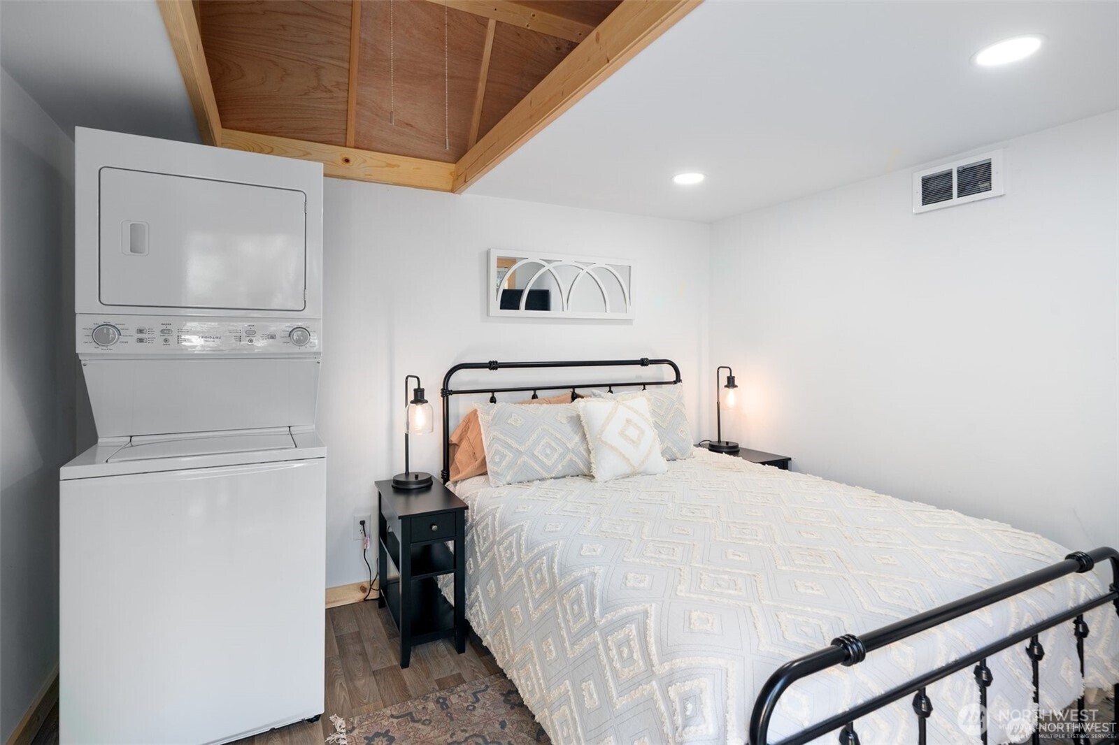 170 E Pickering Drive , Shelton, WA 98584