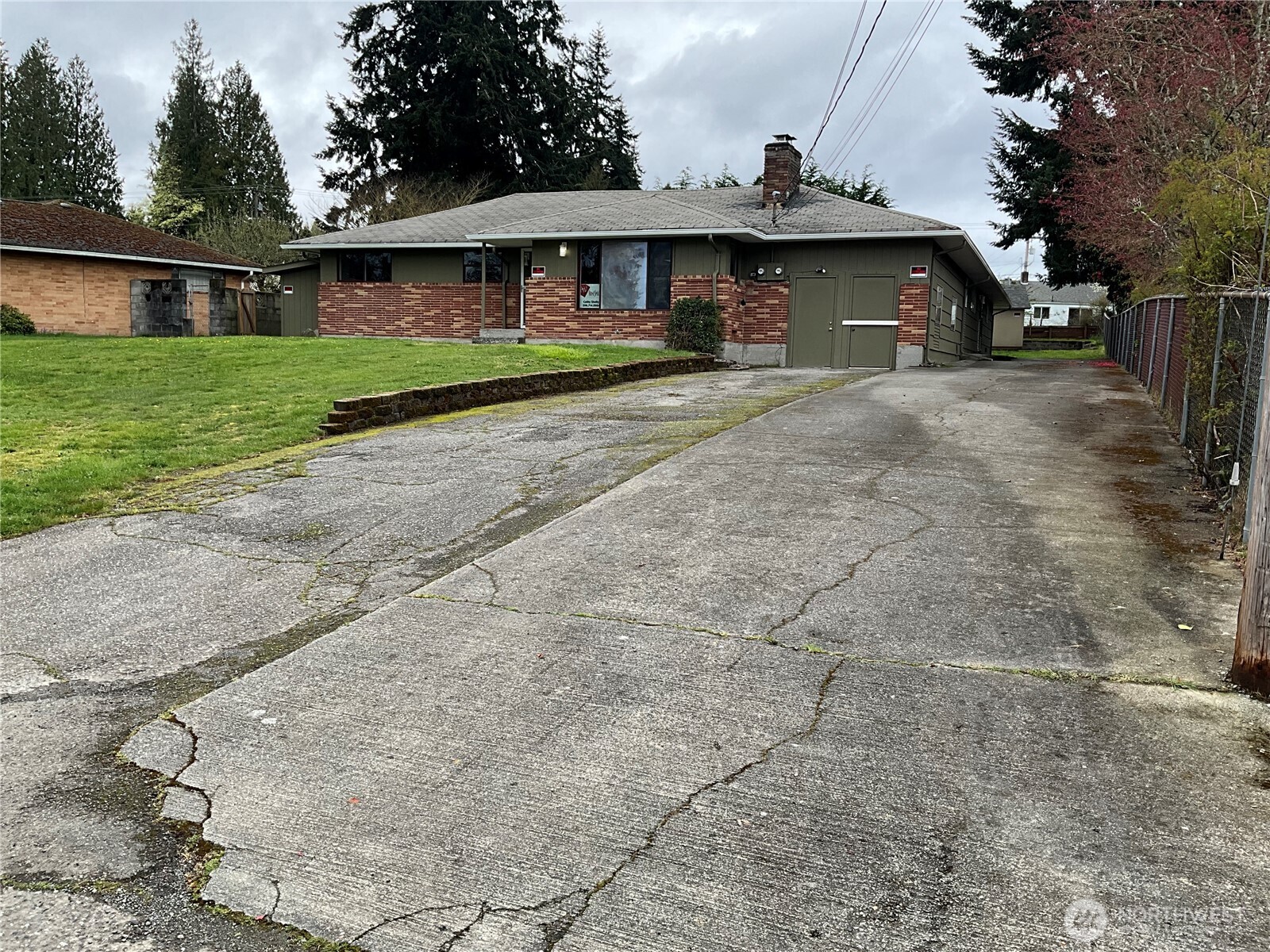 19026 67th Avenue W, Lynnwood, WA 98036