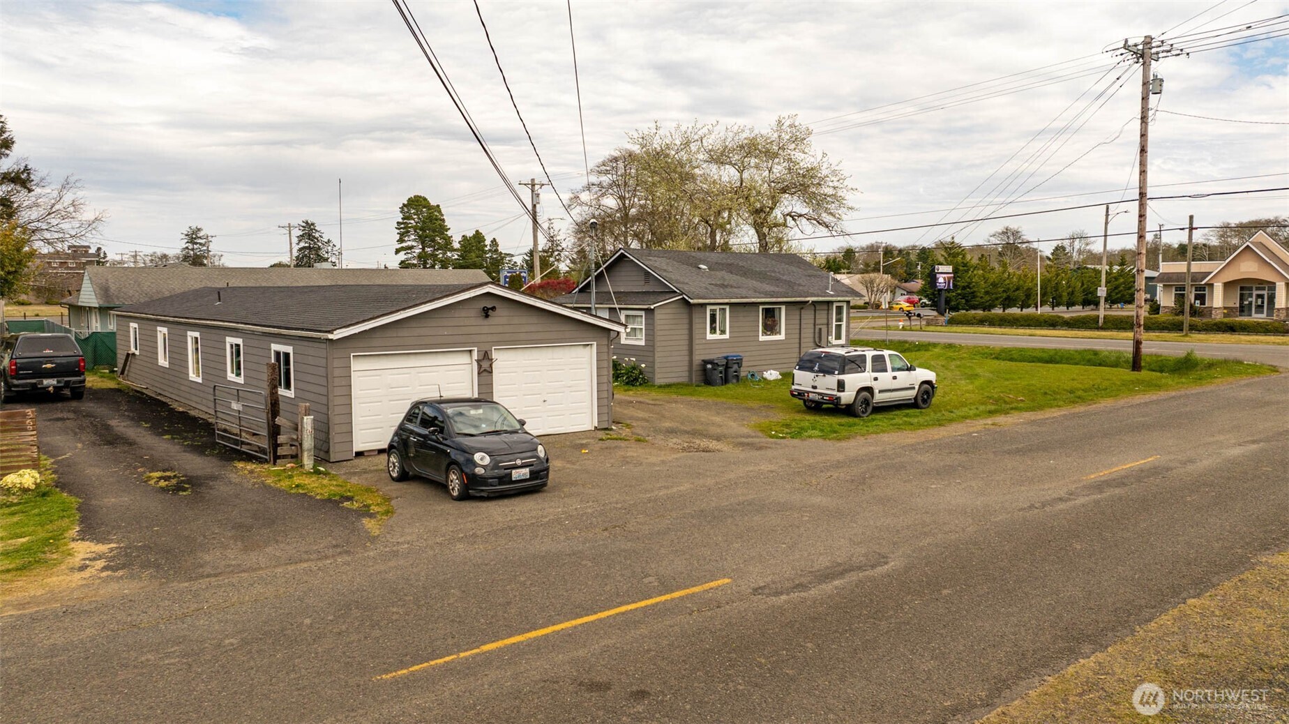 605 N Montesano Street , Westport, WA 98595