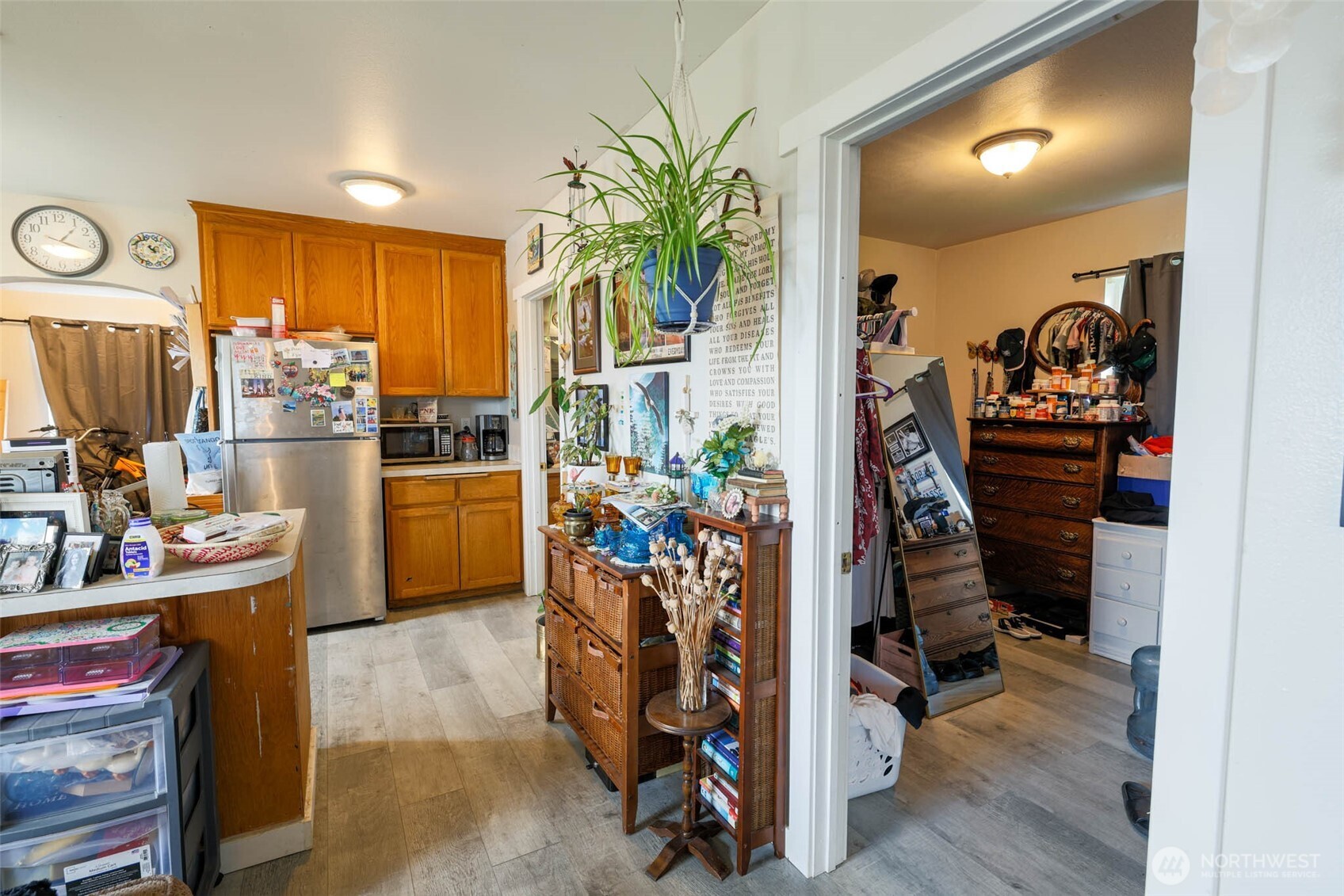 605 N Montesano Street , Westport, WA 98595