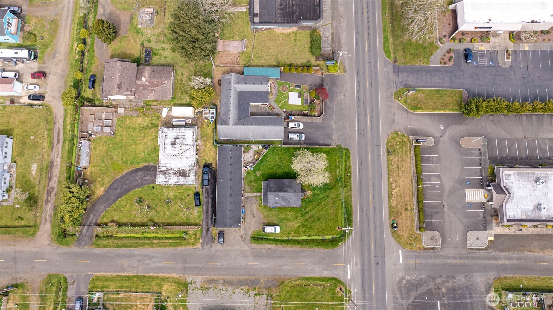 605 N Montesano Street , Westport, WA 98595