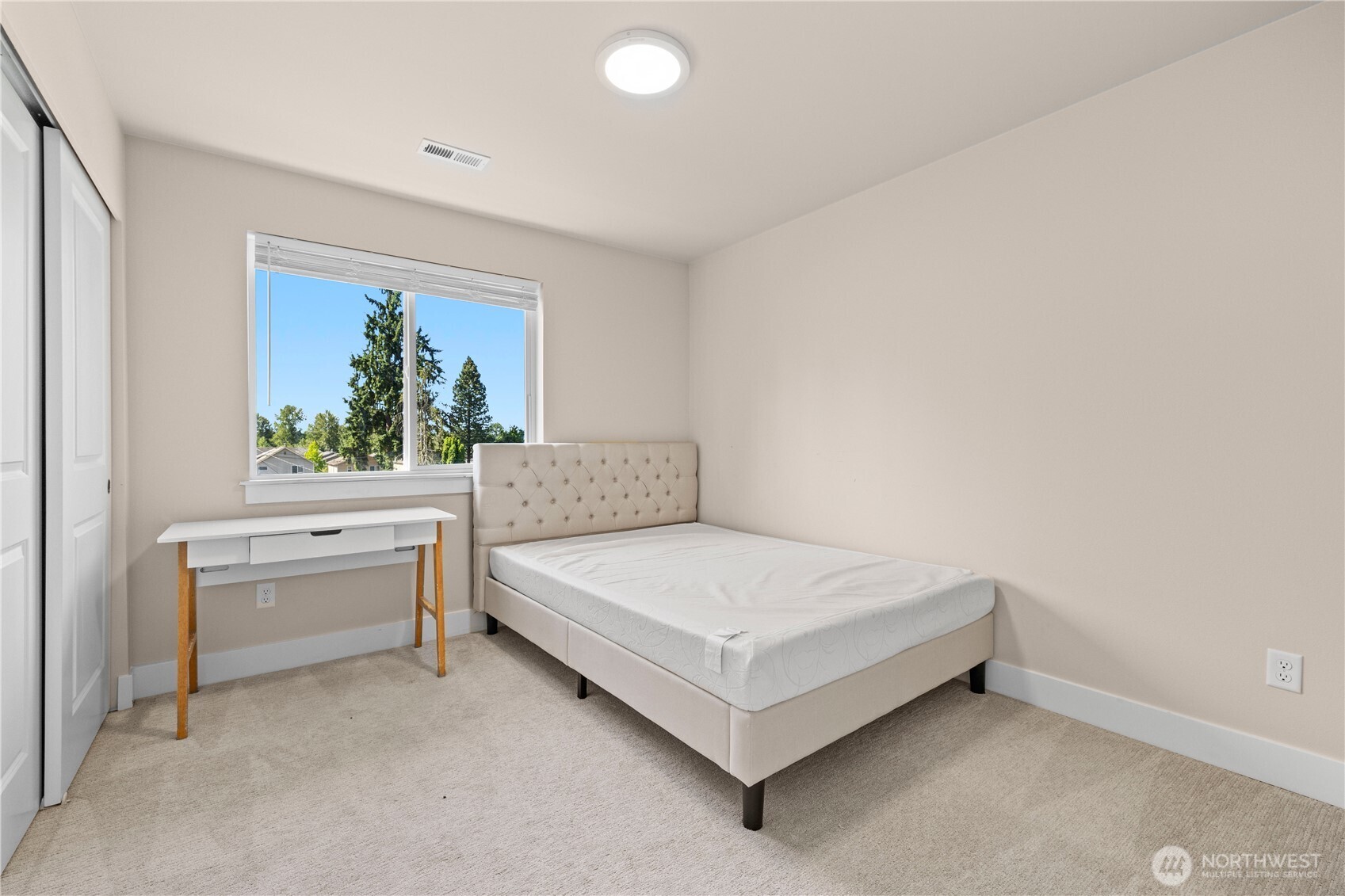 2204 176th Place SW #3, Lynnwood, WA 98037