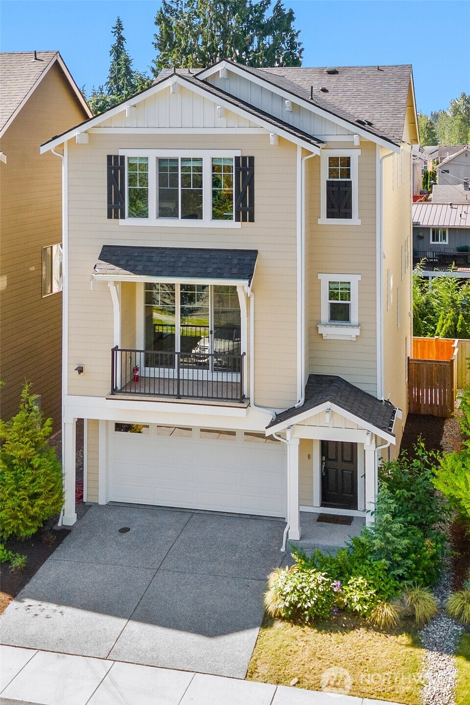 2204 176th Place SW #3, Lynnwood, WA 98037