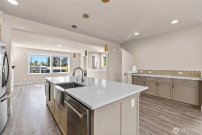 2204 176th Place SW #3, Lynnwood, WA 98037 - Photo 5