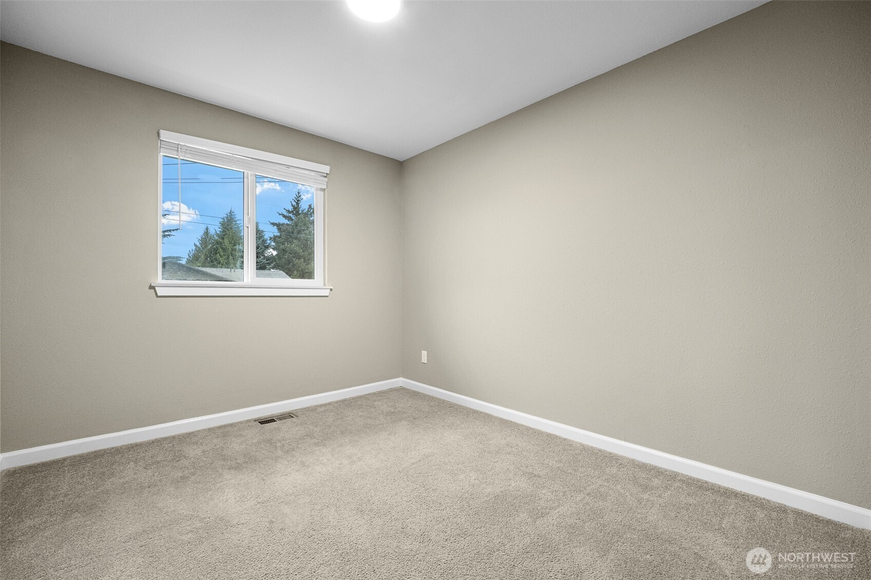 37316 34th Avenue S, Auburn, WA 98001