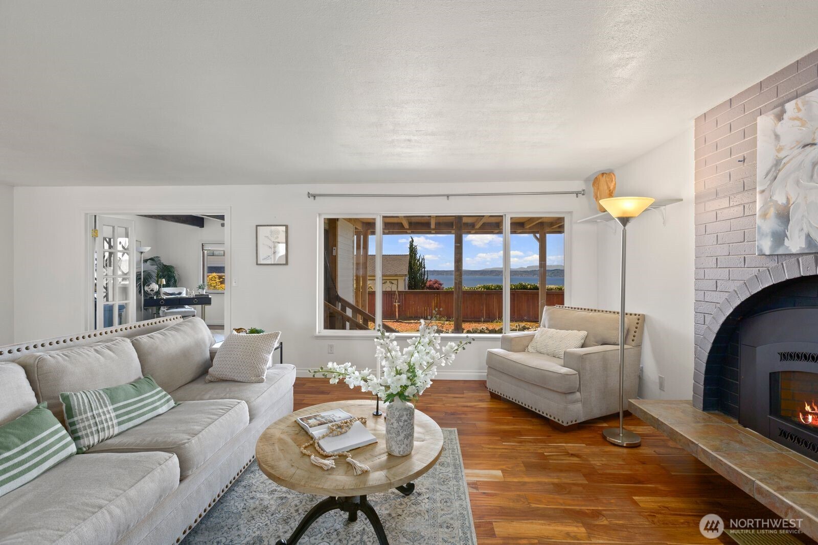 27525 12th Place S, Des Moines, WA 98198