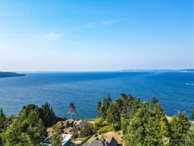 5688 NE Twin Spits Road , Hansville, WA 98340