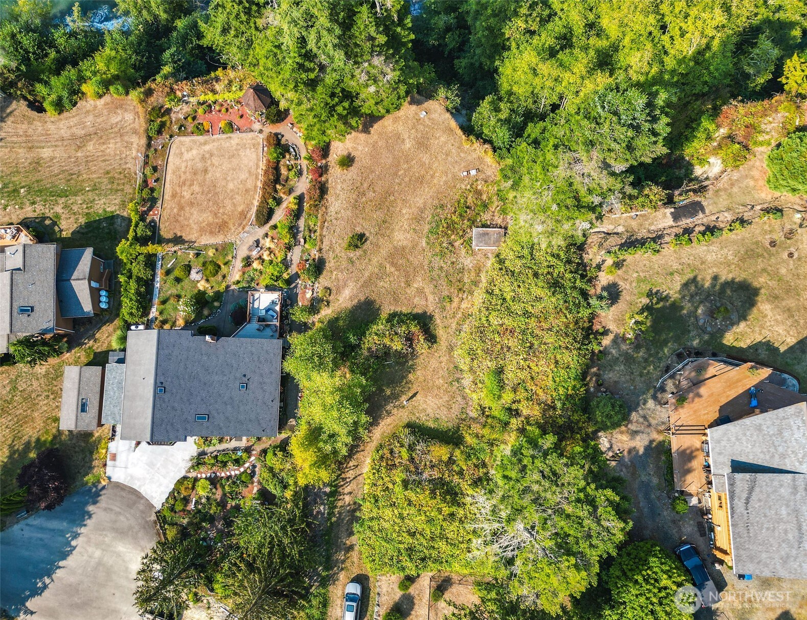5688 NE Twin Spits Road , Hansville, WA 98340